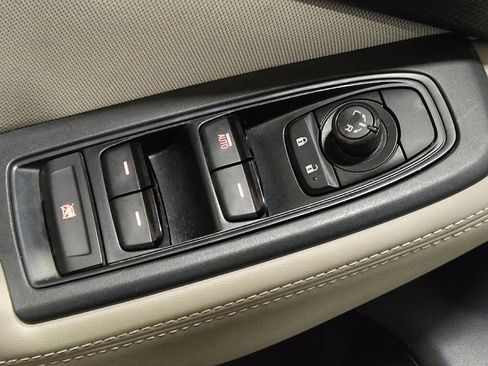 Used 2023 Subaru Forester image 27