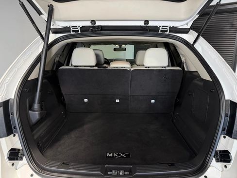 Used 2014 Lincoln MKX FWD w/ Equipment Group 101A image 15