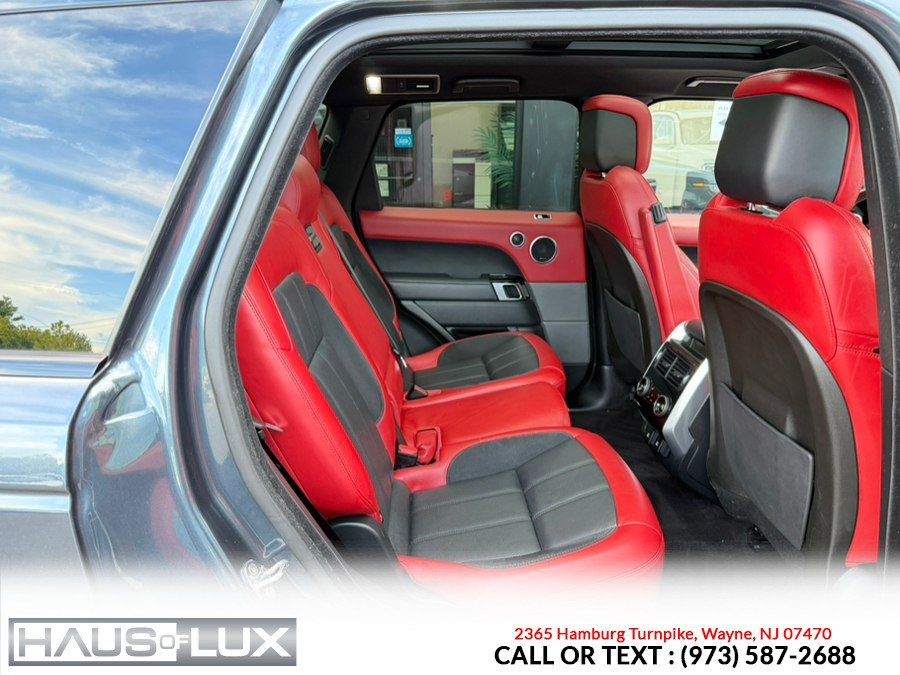 Used 2019 Land Rover Range Rover Sport HST AWD/4WD image 17