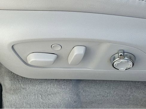 New 2026 Buick Enclave Avenir image 35