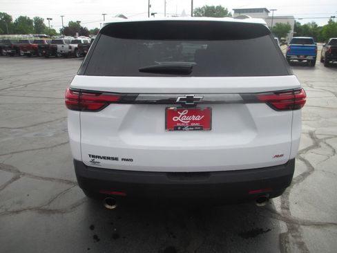 Used 2023 Chevrolet Traverse RS AWD/4WD image 7