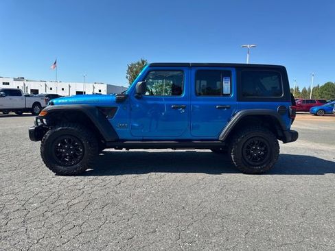 Used 2023 Jeep Wrangler Unlimited Rubicon 4xe image 2