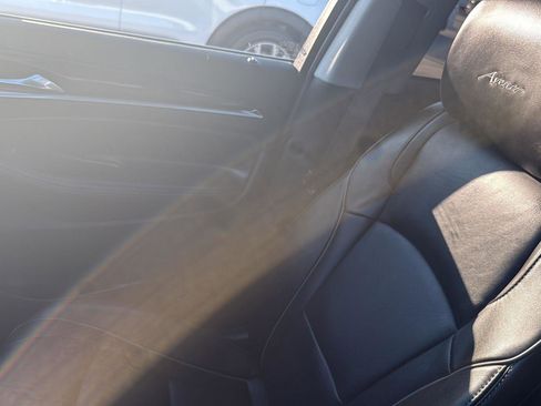 Used 2020 Buick Enclave Avenir w/ Avenir Technology Package image 16