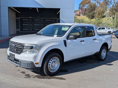 Used 2022 Ford Maverick XL image 1