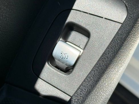 Used 2023 Mercedes-Benz EQE 350+ 4MATIC Sedan image 27