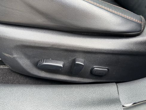 Used 2022 Nissan Sentra SR w/ SR Premium Package image 35