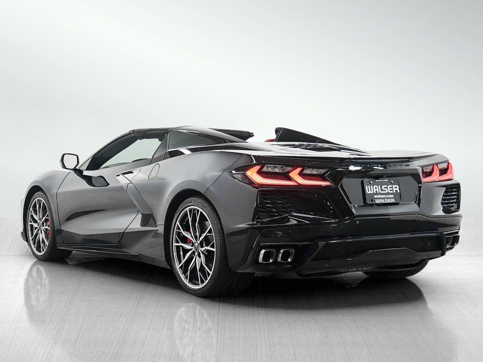 Used 2024 Chevrolet Corvette Stingray Convertible w/ 1LT RWD image 5