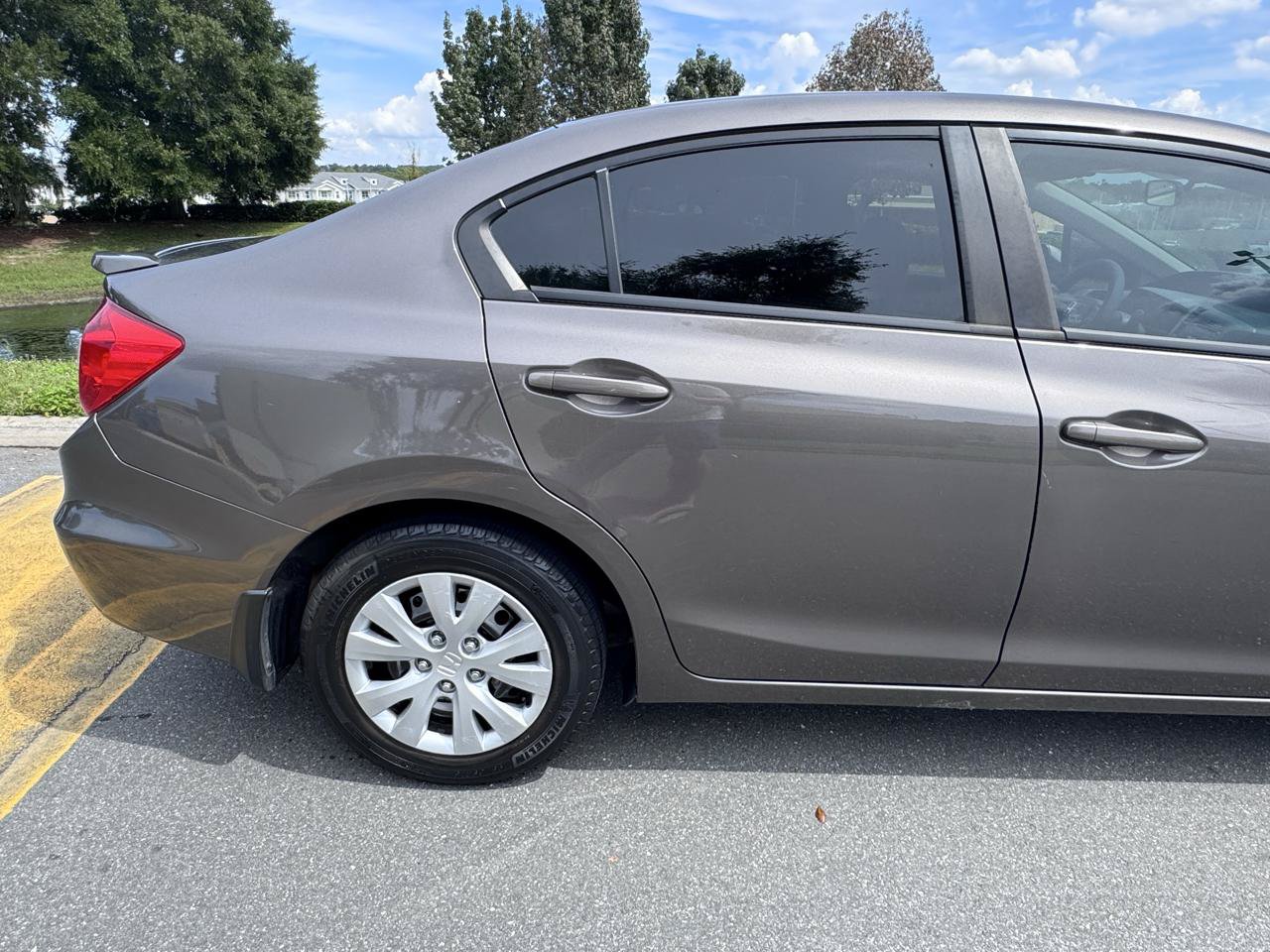 Used 2012 Honda Civic LX image 40
