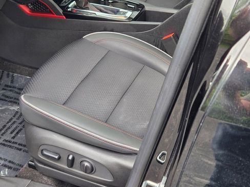 Certified 2023 Chevrolet TrailBlazer RS w/ Sun and Liftgate Package AWD/4WD image 23