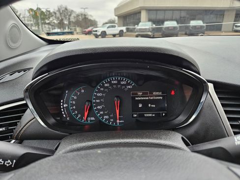 Used 2018 Chevrolet Trax LT w/ LT Convenience Package image 22