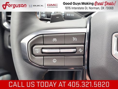 New 2026 GMC Acadia AT4 w/ Luxury Package AWD/4WD image 21