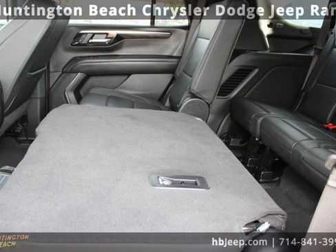 Used 2025 Chevrolet Tahoe Z71 image 47