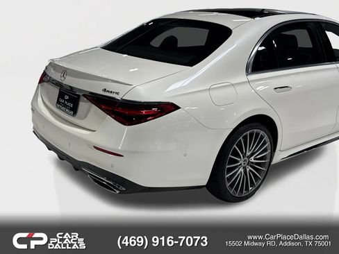 Used 2022 Mercedes-Benz S 500 4MATIC w/ AMG Line Package image 10