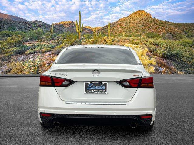 Used 2023 Nissan Altima 2.5 SR w/ SR Premium Package FWD image 5