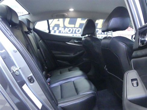 Used 2019 Nissan Maxima 3.5 SV w/ Floor Mat Group image 21