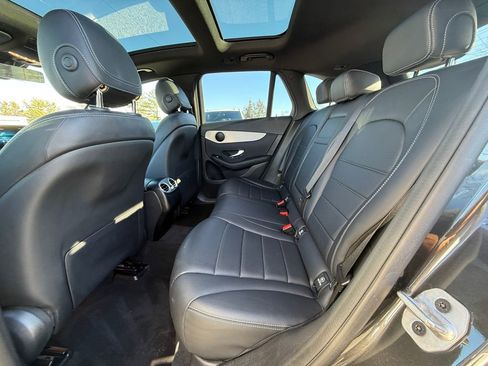 Used 2022 Mercedes-Benz GLC 300 image 24