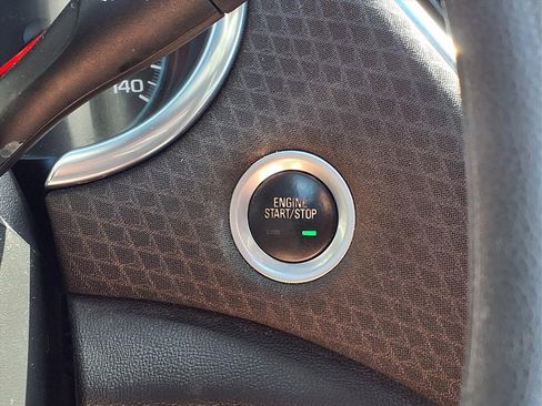 Used 2020 Chevrolet Malibu LT image 13