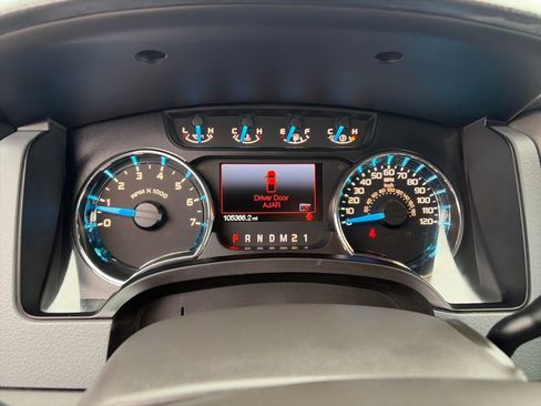 Used 2013 Ford F150 XLT w/ Luxury Equipment Group image 21