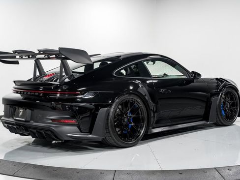 Used 2025 Porsche 911 GT3 RS image 3
