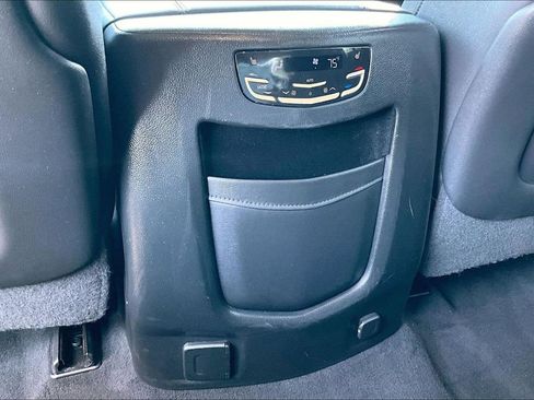 Used 2018 Cadillac Escalade Luxury image 9