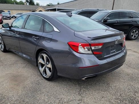 Used 2018 Honda Accord Sport image 7