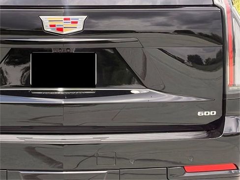 New 2026 Cadillac Escalade ESV Sport w/ Touring Package AWD/4WD image 6