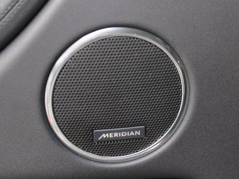 Certified 2025 Land Rover Discovery Sport S image 16