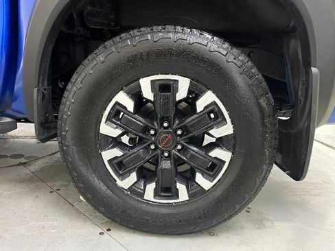 Used 2024 Nissan Frontier PRO-4X w/ Pro Convenience Package image 15