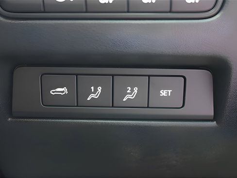 New 2025 MAZDA CX-70 3.3 Turbo w/ Premium Plus Pkg image 23