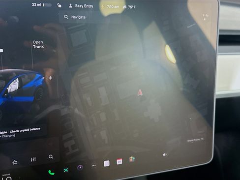 Used 2023 Tesla Model Y Long Range image 19