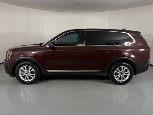 Used 2022 Kia Telluride LX image 5