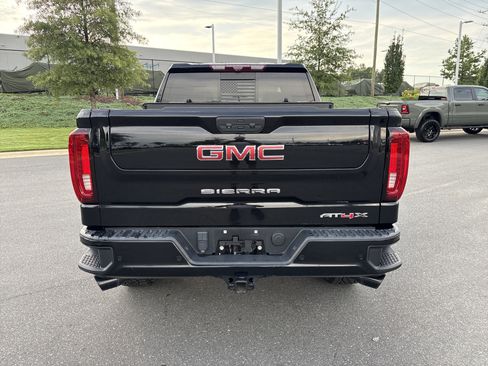 Used 2023 GMC Sierra 1500 AT4X AWD/4WD image 8