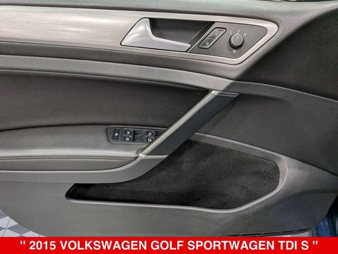 Used 2015 Volkswagen Golf TDI S FWD image 14