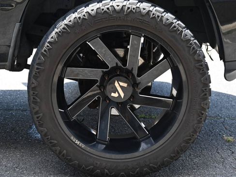 Used 2012 RAM 2500 ST w/ Chrome Appearance Group AWD/4WD image 45