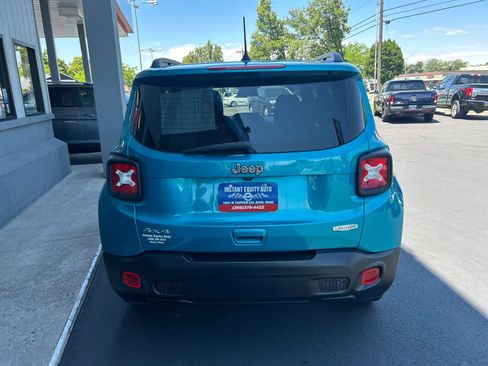 Used 2022 Jeep Renegade Latitude AWD/4WD image 29