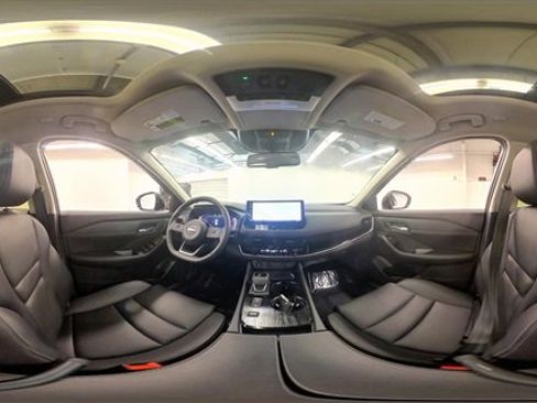 Used 2024 Nissan Rogue SL w/ SL Premium Package image 34