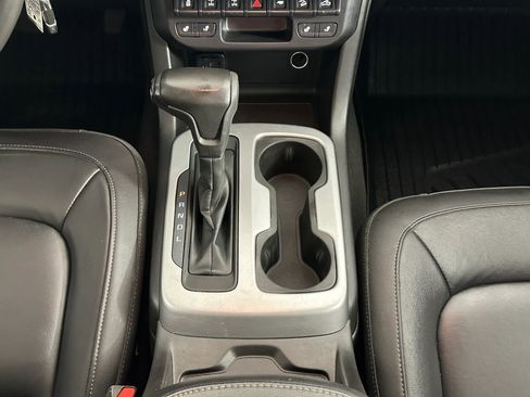 Used 2021 Chevrolet Colorado ZR2 w/ Colorado ZR2 Bison Edition AWD/4WD image 34