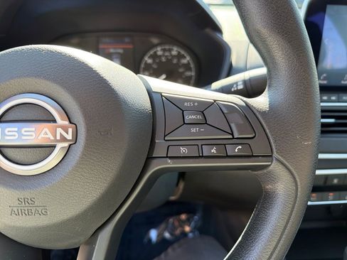 Used 2025 Nissan Altima 2.5 S image 19