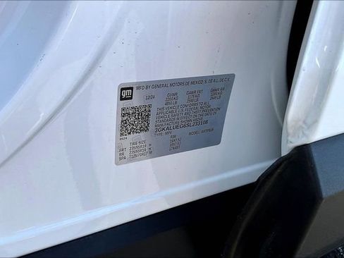 Used 2025 GMC Terrain Elevation w/ Black Edition AWD/4WD image 18