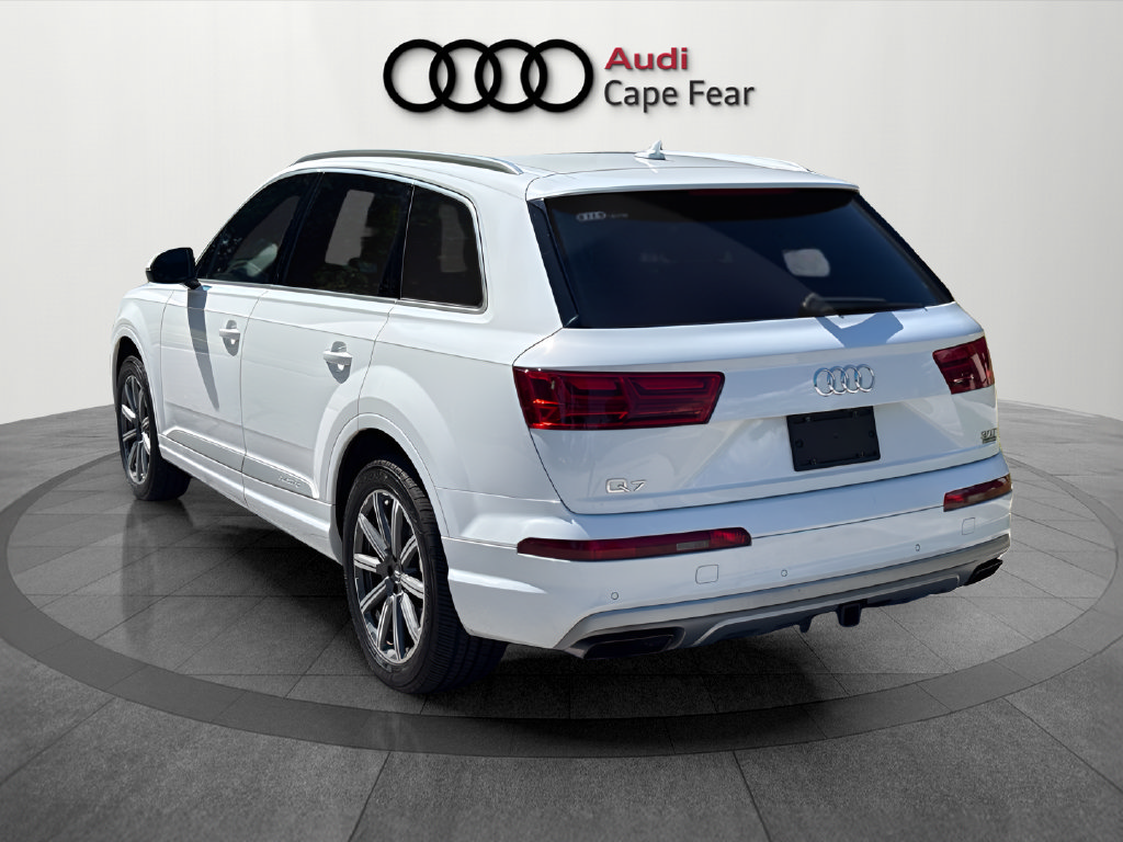 Used 2017 Audi Q7 3.0T Premium Plus w/ Premium Plus Package AWD/4WD image 3