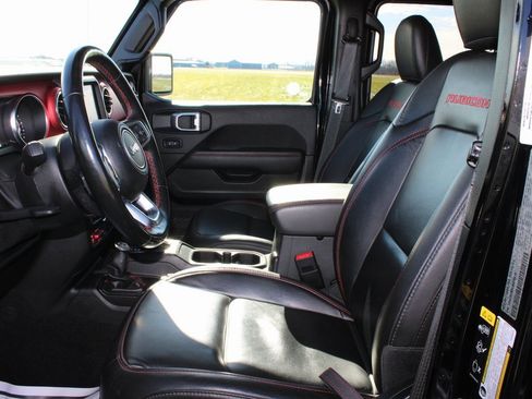 Used 2020 Jeep Wrangler Unlimited Rubicon w/ Uconnect 4C Nav & Sound Group image 9