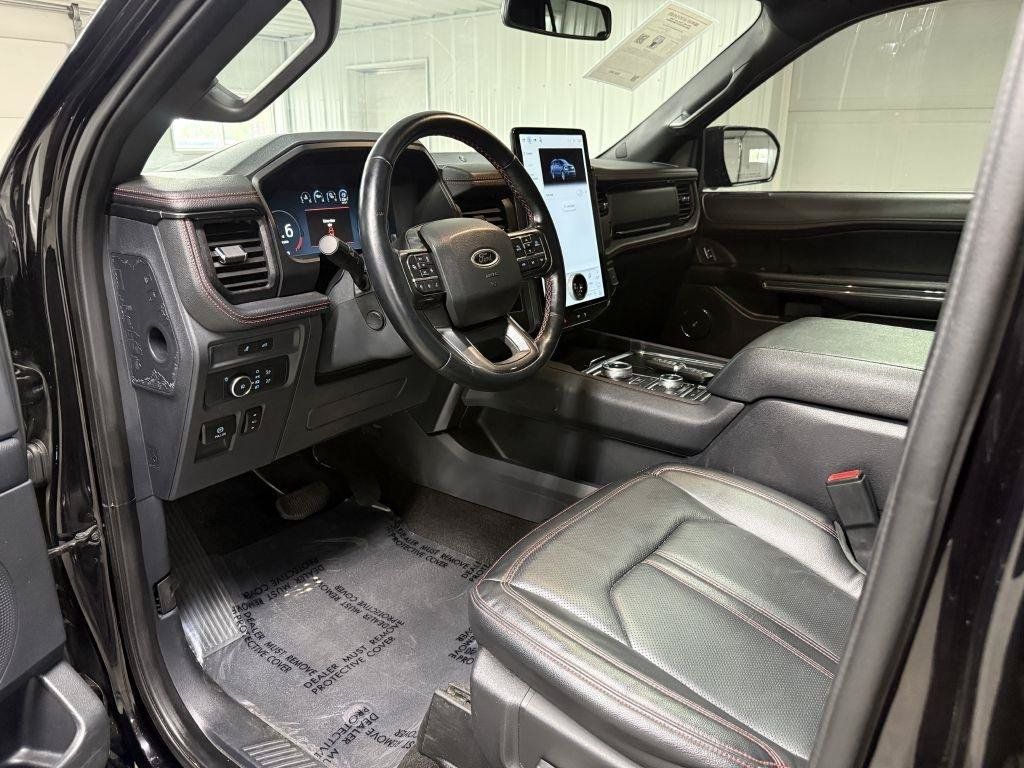 Used 2022 Ford Expedition Max Limited AWD/4WD image 10