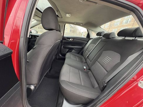 Used 2019 Kia Forte S w/ S Premium Package FWD image 22