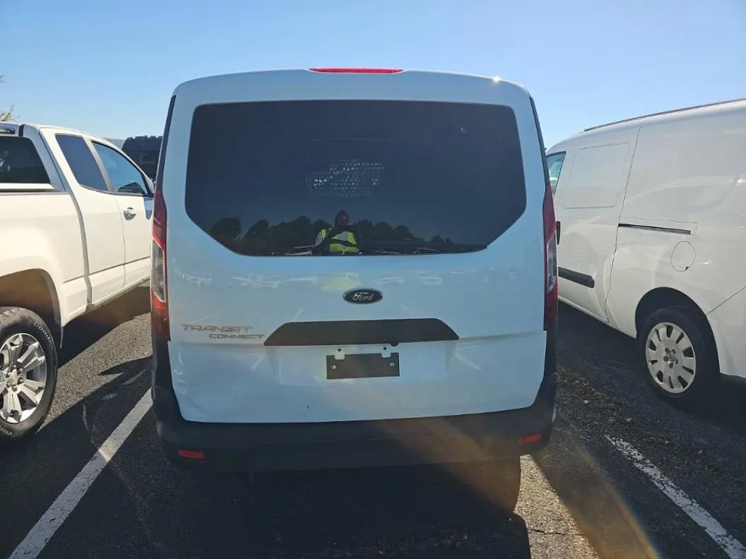 Used 2018 Ford Transit Connect XL FWD image 3