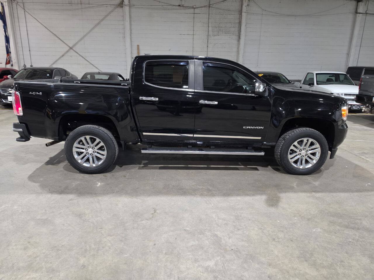 Used 2017 GMC Canyon SLE w/ SLE Convenience Package AWD/4WD image 15