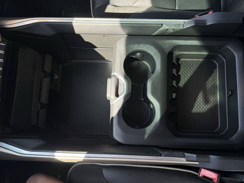 Used 2019 RAM 1500 Laramie AWD/4WD image 53