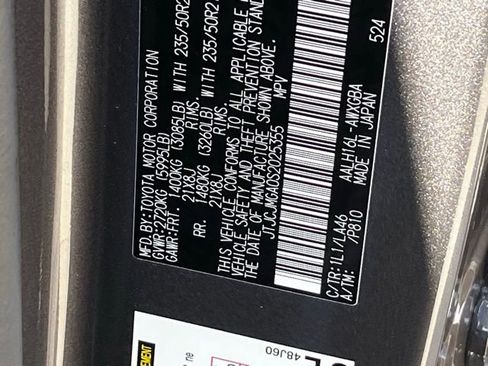 Used 2025 Lexus RX 450h AWD w/ Convenience Package image 39