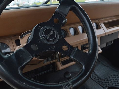 Used 1995 Jeep Wrangler Sahara AWD/4WD image 19