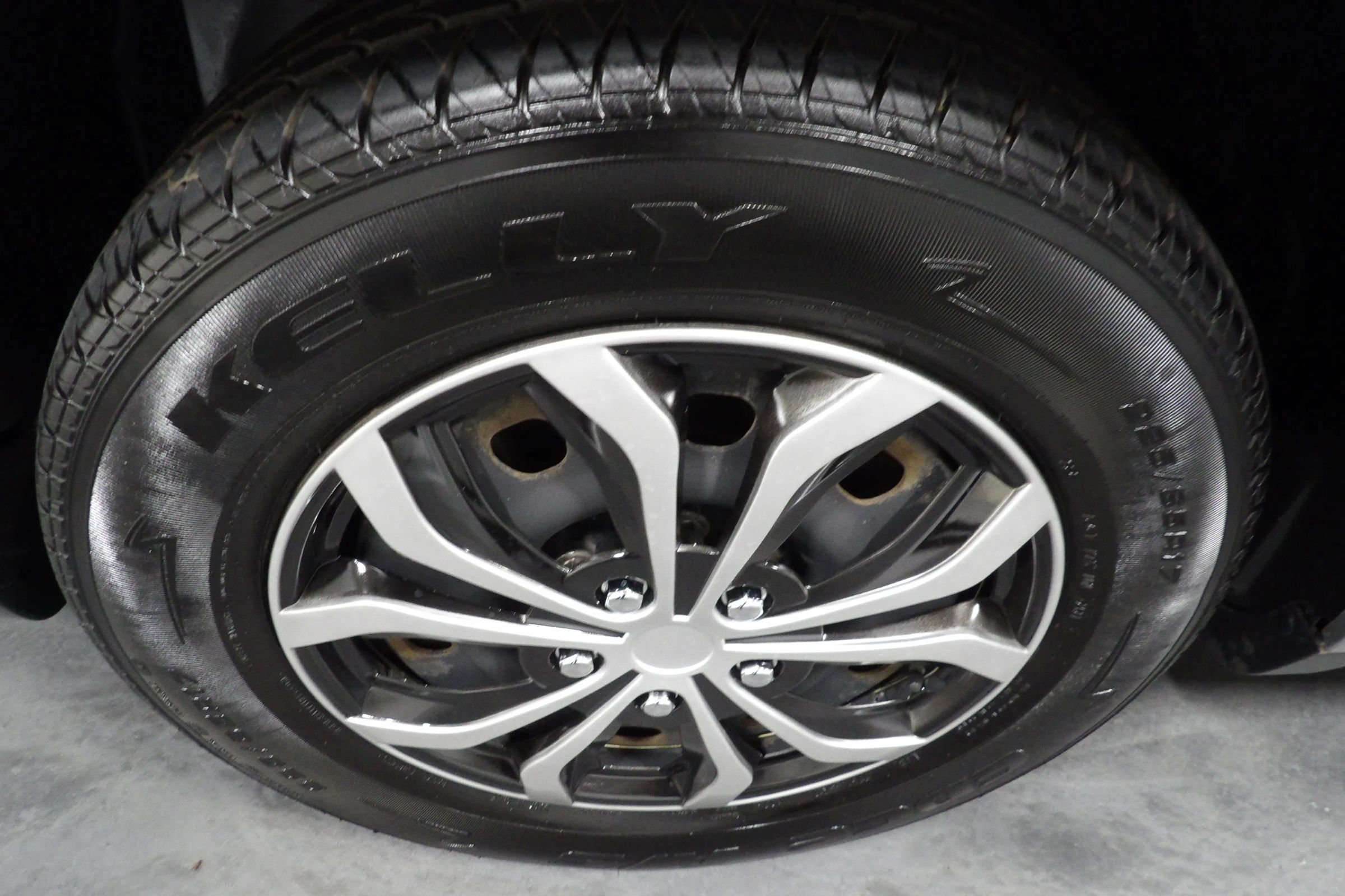 Used 2019 Dodge Journey SE w/ Connectivity Group FWD image 22