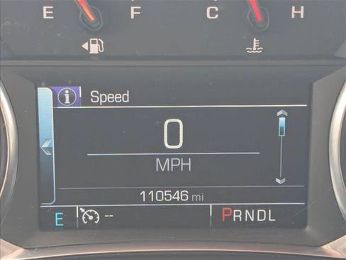 Used 2018 Chevrolet Traverse LT FWD image 9